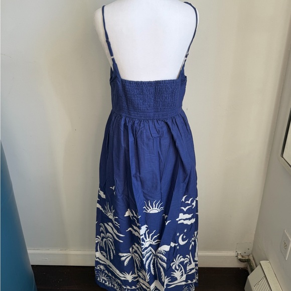 Blue and White Sleeveless Maxi Dress 100 % cotton - Picture 3 of 5